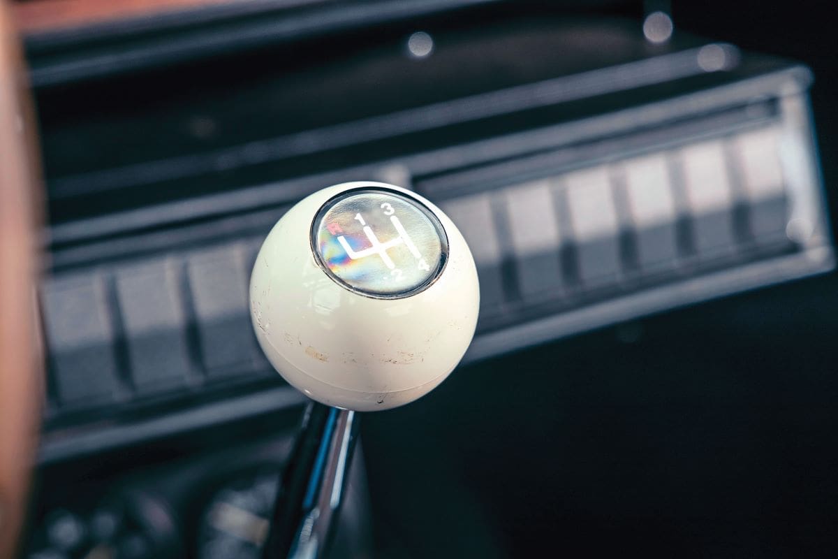 Ian's Pontiac's hurst shifter