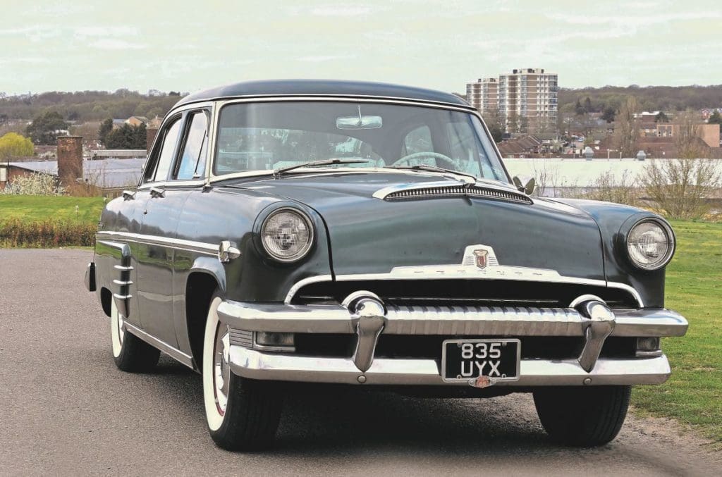 1954 Mercury Monterey front view