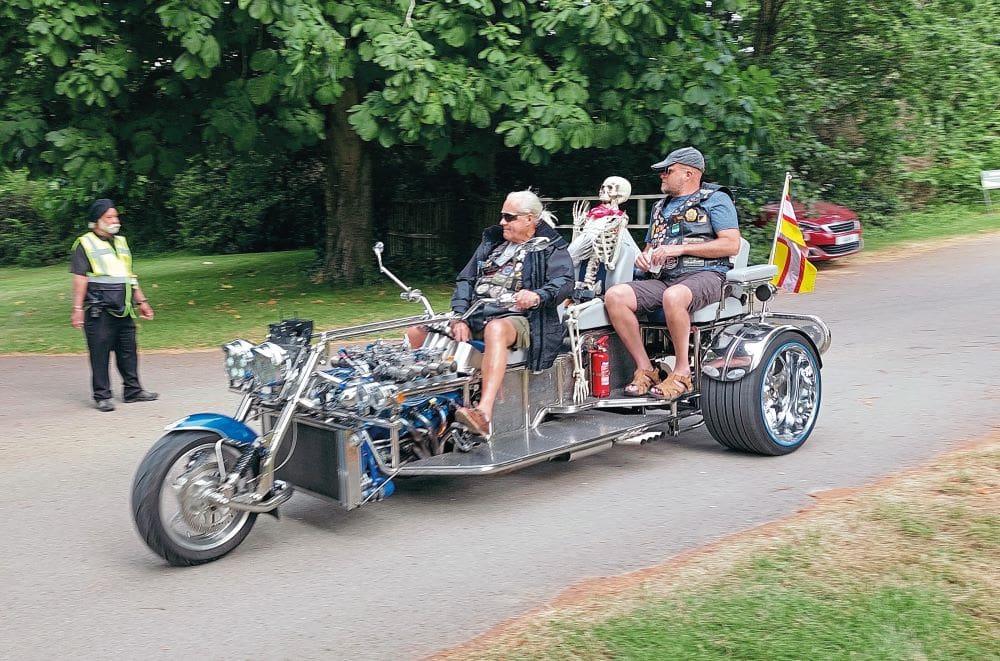 V8 trike.