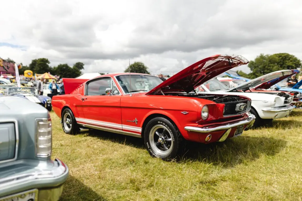 Thousands of American classic cars, live entertainment, and more return to Tatton Park this July!